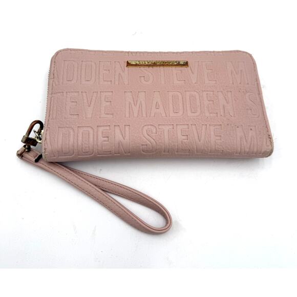 Steve Madden Light Pink Zip Around Wristlet Wallet - Picture 1 of 9